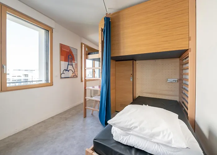 Ucpa Sport Station Hostel París